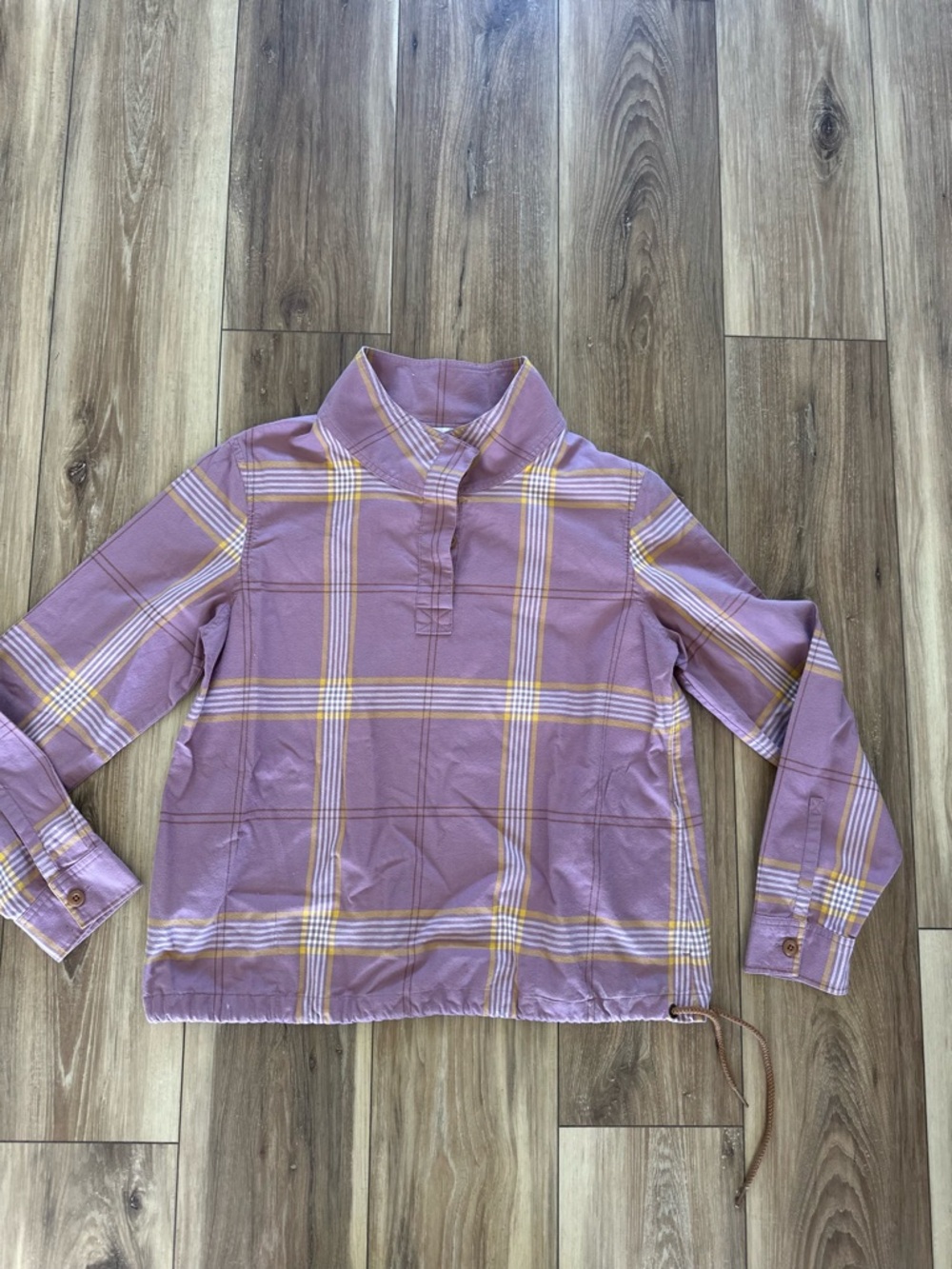 L.L. Bean signature womens plaid long sleeve pullover size medium